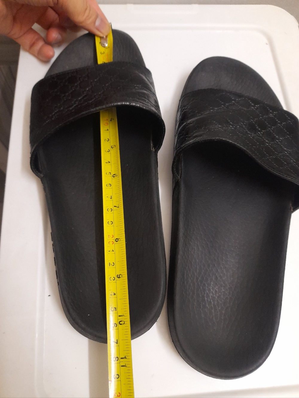 Authentic Gucci Slides - Picture 13 of 13